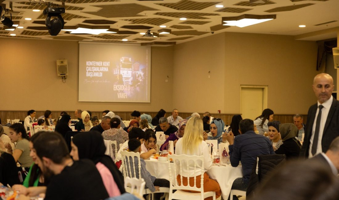 Ekşioğlu Vakfı iftarda buluşturdu