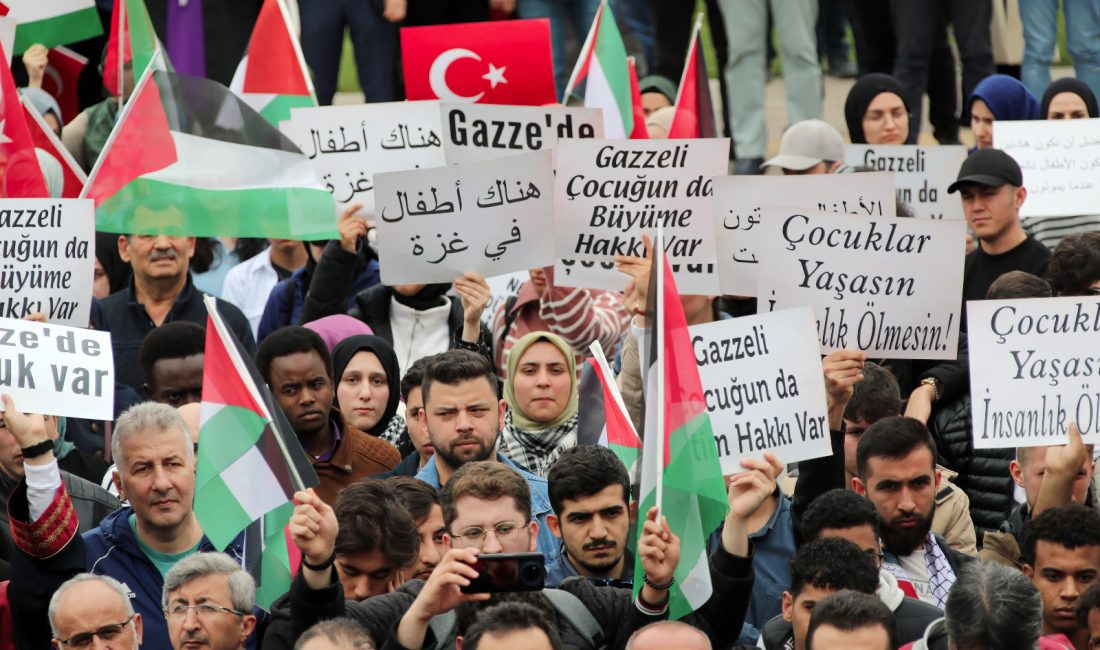 Tokat’ta üniversite öğrencilerinden protesto