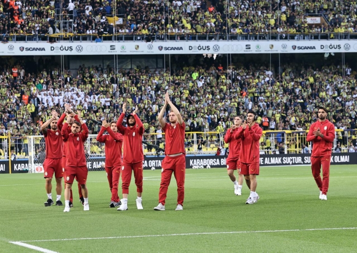 Dev derbide 3 puanın sahibi Galatasaray!